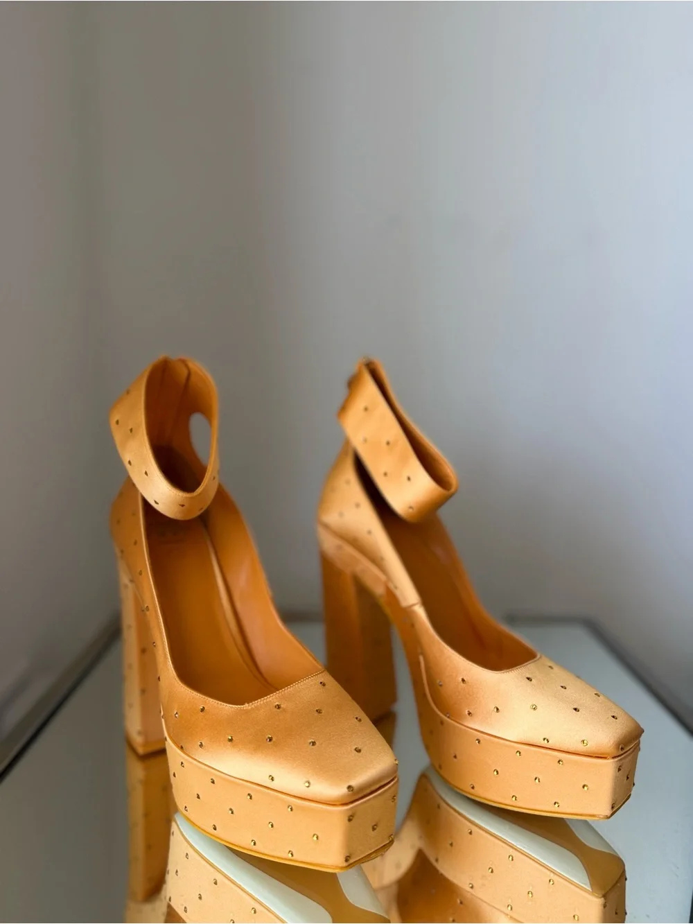 New Jimmy CHOO Sailor Moon Venus Platform 140 Orange Platform Pumps Crystals